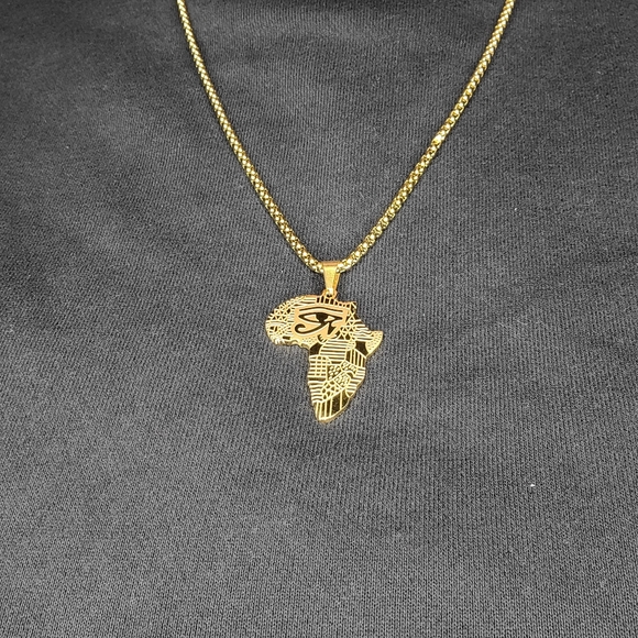 Egyptian Eye Continent Pendant Necklace - Picture 10 of 10